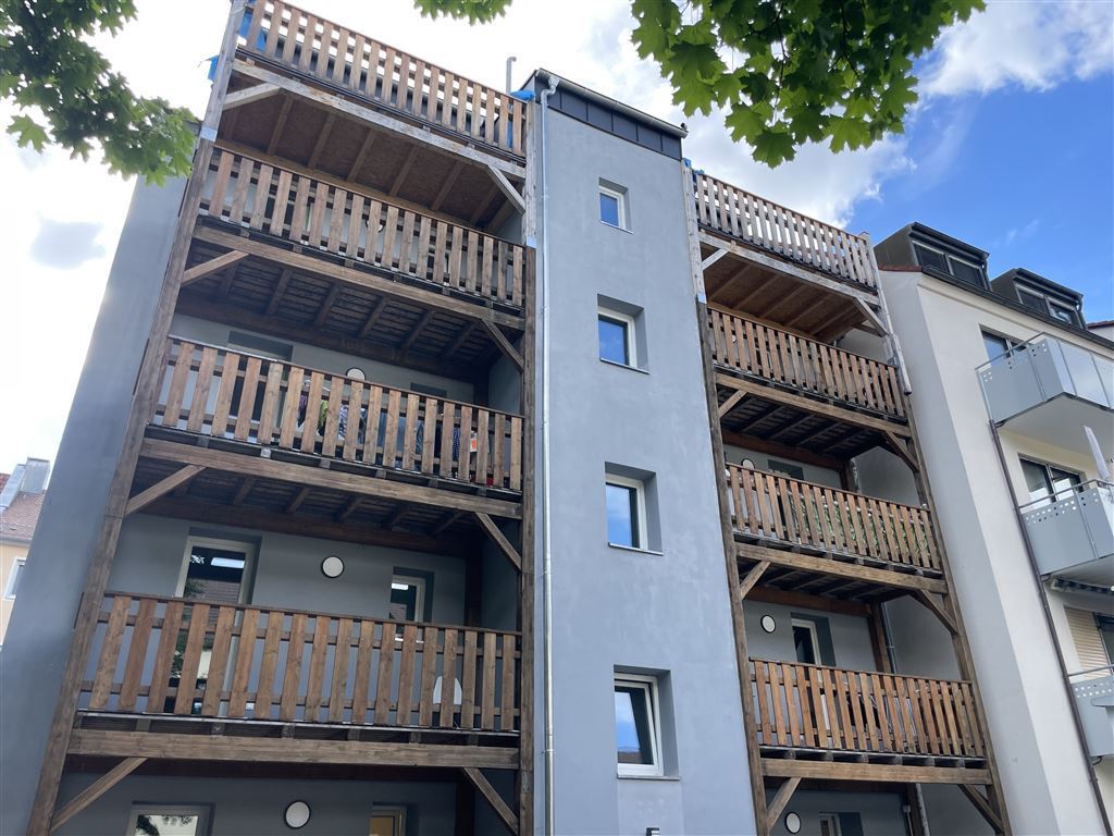 Werthaltig & vollvermietet: Kernsaniertes Mehrfamilienhaus für Anleger
