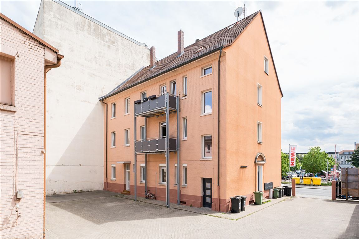 Wunderschöne 5-Zimmer Erdgeschosswohnung mit Terrasse | Garage