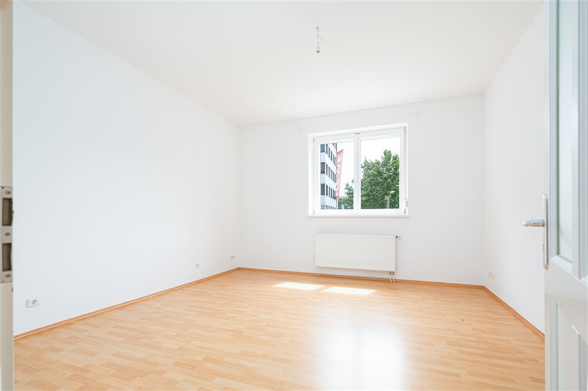 Wunderschöne 5-Zimmer Erdgeschosswohnung mit Terrasse | Garage